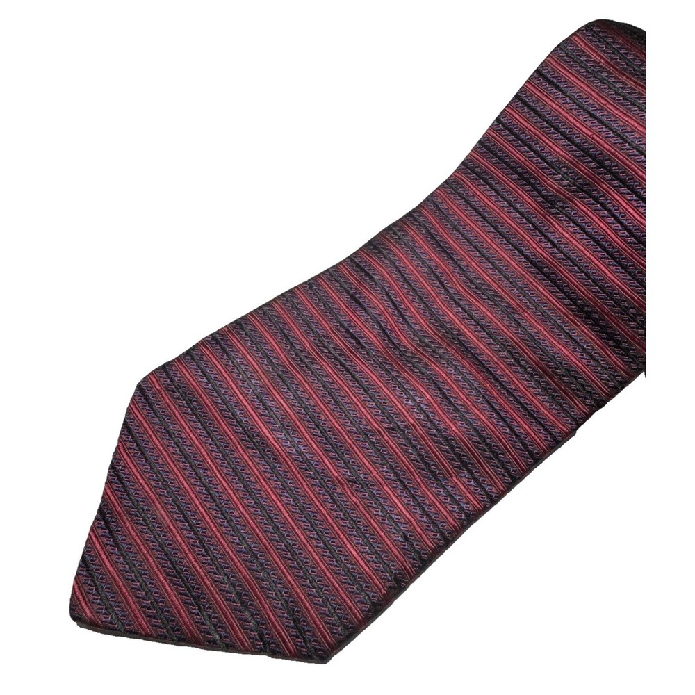 LORD & TAYLOR Mens Classic Silk Tie Necktie Red  Black MADE IN USA 57" x 3/4"